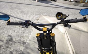 Elektrokoloběžka VSETT 11+ Super - 7