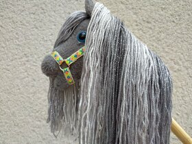 Hobby horse  - se stříbrnou hřívou - 7
