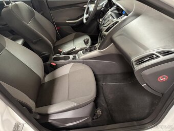 Ford Focus 1.6 TDCi , 85 kW nafta, 2011 - 7