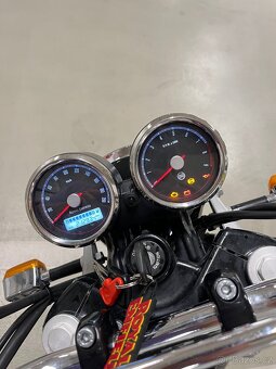 Royale Enfield interceptor 650 - 7