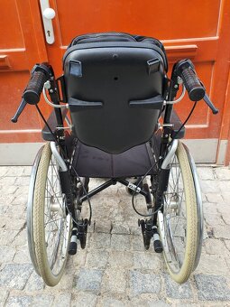 invalidní vozík Meyra, 4 brzdy, sundavací kola - 7