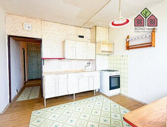 Byt, DV, dispozice 2+1, výměra 63 m2, tři lodžie celkem 9 m2 - 7