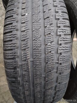 235/55/17 zimni pneu KUMHO 235/55 R17 - 7
