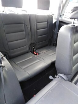 VW TOURAN 2.0TDi NAFTA 125 KW = 7. MÍSTNEJ, RV 2009 ZA 59,, - 7
