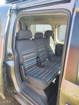 VW Caddy 2.0.TDI LONG 103kW, 7 míst - 7
