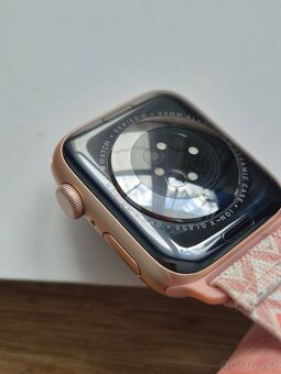 Apple Watch 6 40mm - 7
