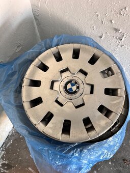Prodám kola se zimním pneu 195/65 R15 - 7