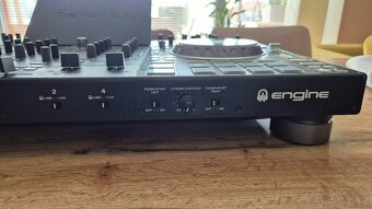 Denon DJ Prime 4 - 7