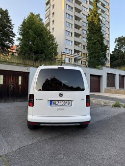 Volkswagen Caddy Cross - 7