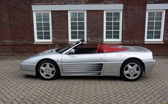 Ferrari 348 Spider z roku 1994 - 7
