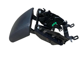 S-Line sedačky černá kůže Audi Q5 8R S-Line r.v. 2010 - 7