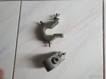 Svorky na zvětšovací přístroj - 7