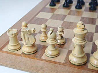 Staré dřevěné šachy - 7