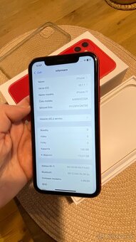 iPhone 11 128gb Red, pěkný stav - 7