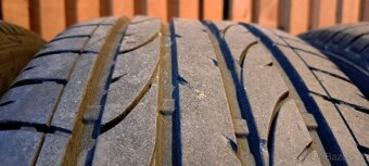 Prodám jeté letní pneumatiky Bridgestone - 7