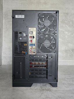 Herní PC AM5/Ryzen 7/RTX 5070 12GB/32GB RAM/2TB NVMe - 7