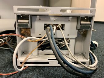 Set: projektor NEC NP-UM351W + zařízení - 7