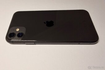 Apple iPhone 11, 64GB - 7