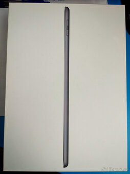 Apple iPad 9,7" 6. generace, 32GB - 7