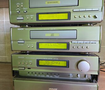 DENON  U250 - 7