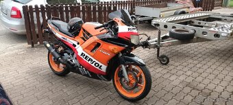 Honda CBR 600 f - 7