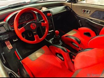 Honda CRX - 7
