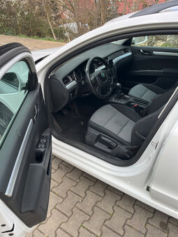 Škoda Superb Combi 2.0 TDI Ambition - 7
