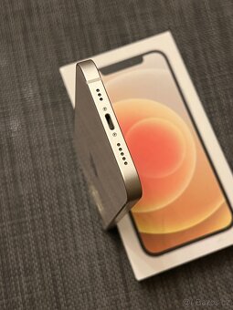 Apple iPhone 12 128GB White - 7