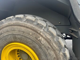 Kolový nakladač Liebherr 566 rok 15 a 8700 mth TOP - 7