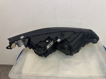 VW Golf 8 full led světlo - 7