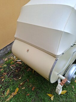 Starožitný kočárek pro miminko č.  202 - 7