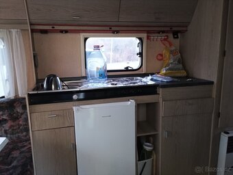 Karavan wilk de Luxe - 7