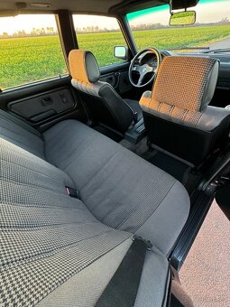 BMW E30 325e - Top stav - 7