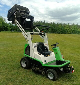 Etesia 124 - 7