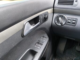 VW TOURAN 1,9TDI - 7