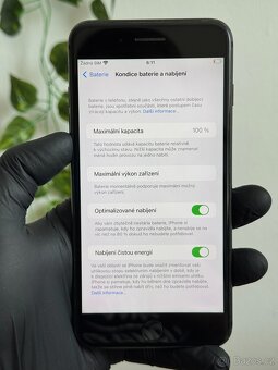 iPhone 8 plus 256GB - 100% baterie - 7