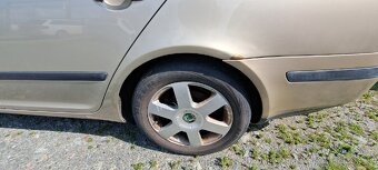 Octavia 2 na opravu nebo ND, 1.6FSI 85kW - 7