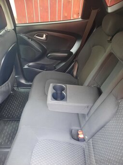 Hyundai ix35, 1.7 CDRi, tažné + zimní pneu - 7