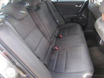 Honda Accord 2.2 i-DTEC , 110 kW nafta, 2009 - 7