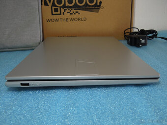 ASUS VivoBook 15.6“ 16GB 512GB Full Podsvit i5-1235U IrisXe - 7