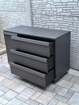 Prodám černou komodu - 7