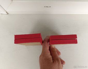 Prodám 2 x socialistickou medaili, dohromady - 7