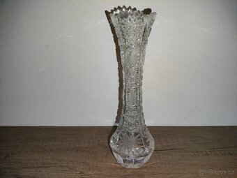 Broušená vázička 21 cm - 7