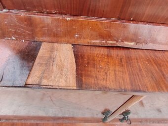 Halabala,Art-deco ořechová knihovna - 7