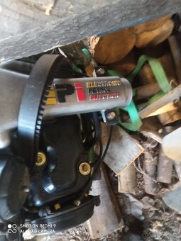 Motor Suzuki 1, 6i, benzín,8V - 7