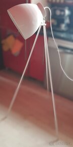 Lampa trojnožka výška cca 125 cm - 7