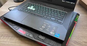 Herní notebook s vysokým výkonem – připraven na nejnovější h - 7