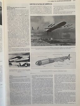 Zbraňové systémy: JANE'S WEAPON SYSTEMS 1983-84 - 7