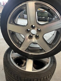 ALU KOLA ORI. + PNEU BARUM BRAVURIS 2 VW GOLF MK4 - 7
