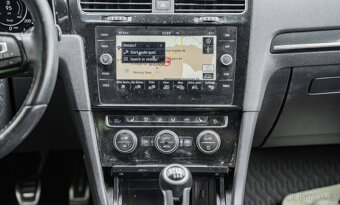 2019 Volkswagen Golf R AWD 2.0 - 7